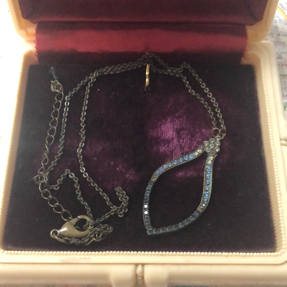 SORRELLI Crystal Necklace